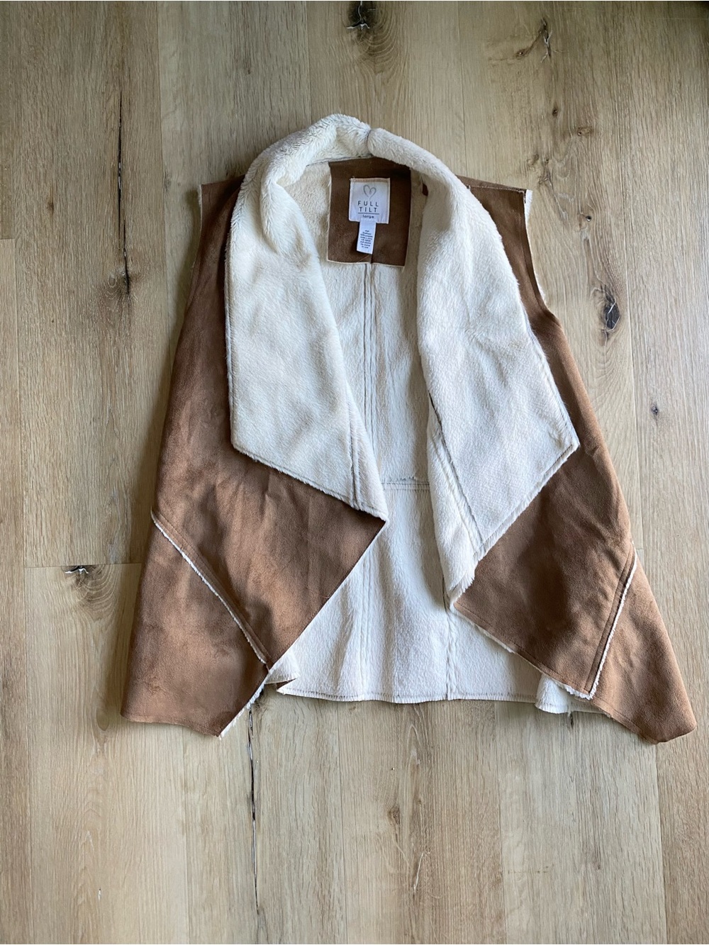 NEW Full Tilt Suede & Sherpa Lightweight Open Front Vest with Pockets